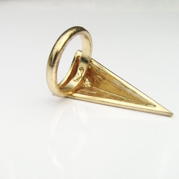 Spiked Ring Brass Gothic Size 6 - Picture 3 of 3